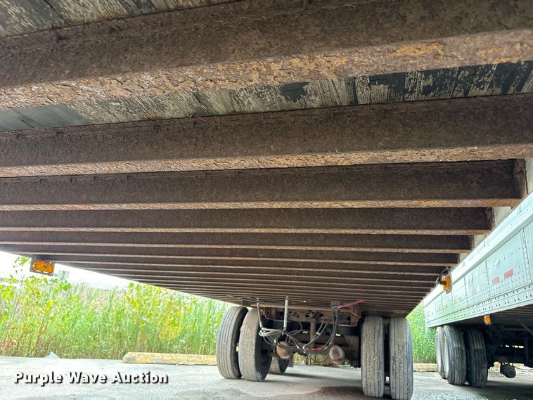 image for item YA4324 2005 Wabash DVCVHPC dry van trailer
