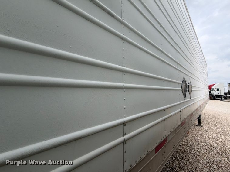 image for item YA4370 2019 Utility VS2RA refrigerated van trailer