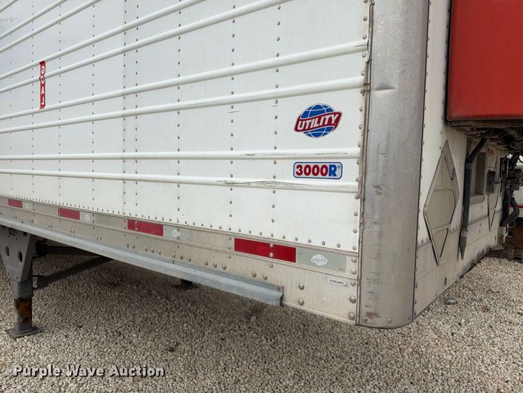 image for item YA4370 2019 Utility VS2RA refrigerated van trailer