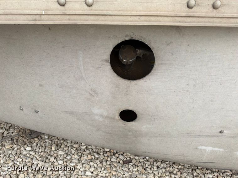 image for item YA4371 2023 CIMC 1RBR5505 refrigerated van trailer