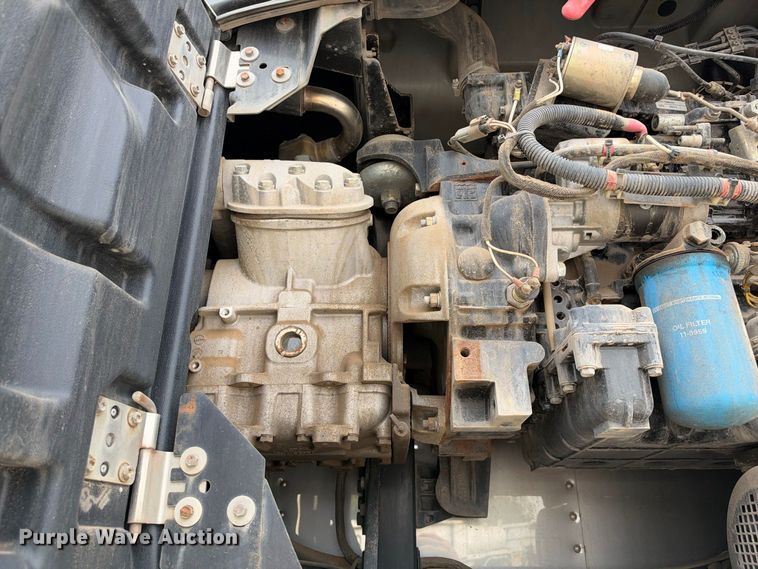image for item YA4371 2023 CIMC 1RBR5505 refrigerated van trailer