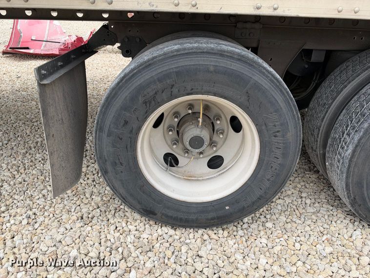 image for item YA4371 2023 CIMC 1RBR5505 refrigerated van trailer