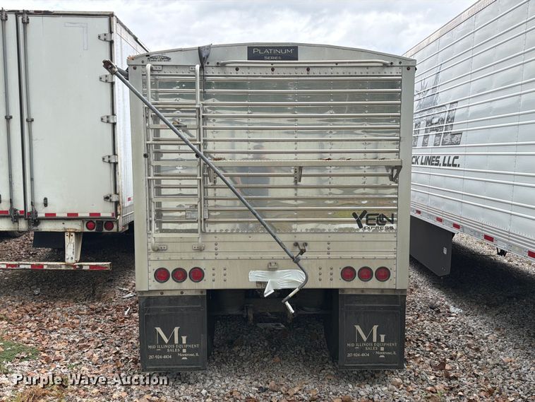 image for item YA4449 Stoughton AHV-401T-AR-A grain trailer