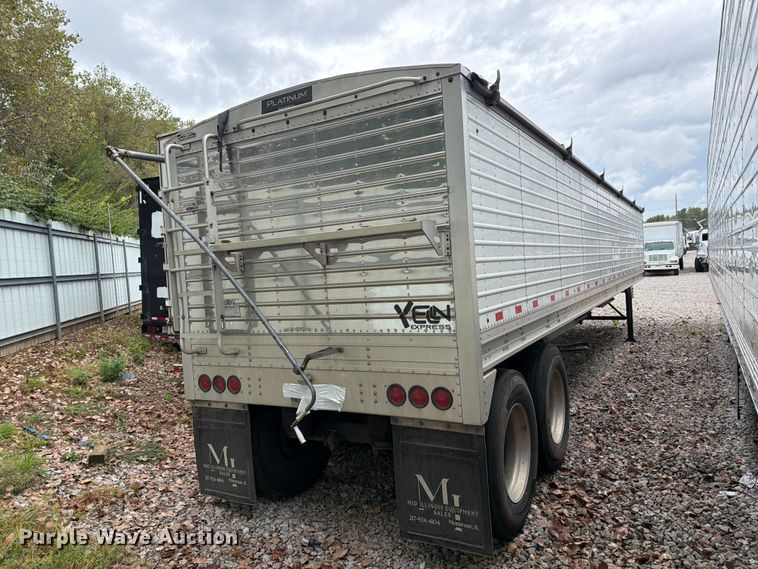 image for item YA4449 Stoughton AHV-401T-AR-A grain trailer