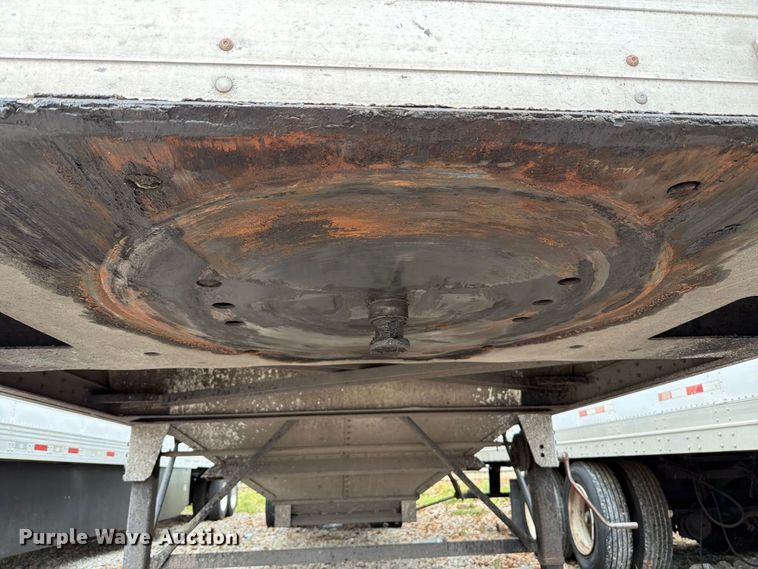 image for item YA4449 Stoughton AHV-401T-AR-A grain trailer