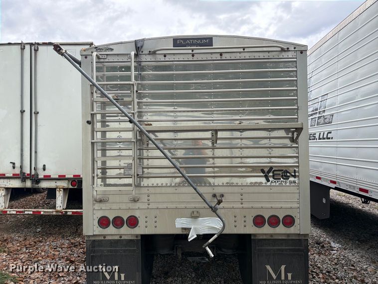 image for item YA4449 Stoughton AHV-401T-AR-A grain trailer