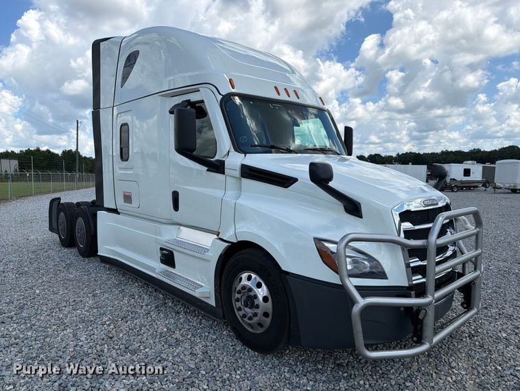 image for item YA4535 2026 Freightliner Cascadia semi truck