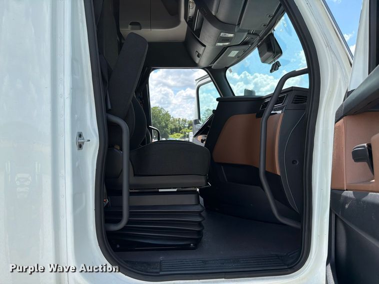 image for item YA4535 2026 Freightliner Cascadia semi truck