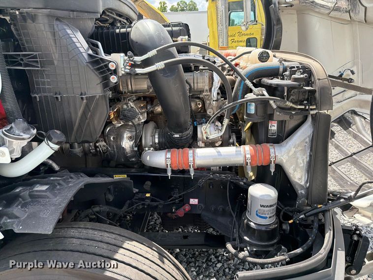 image for item YA4535 2026 Freightliner Cascadia semi truck