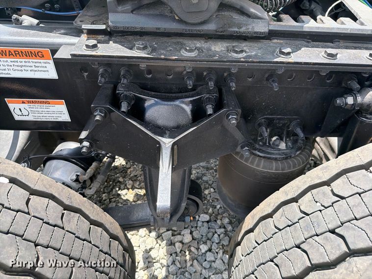 image for item YA4535 2026 Freightliner Cascadia semi truck