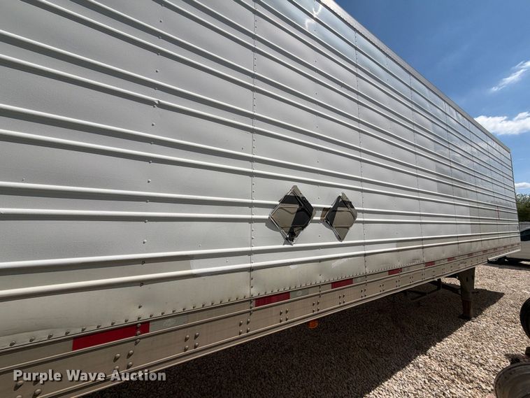 image for item YA4536 2019 Utility VS2RA refrigerated van trailer