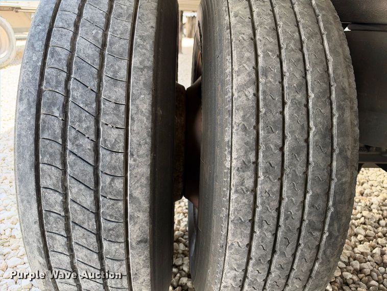 image for item YA4536 2019 Utility VS2RA refrigerated van trailer