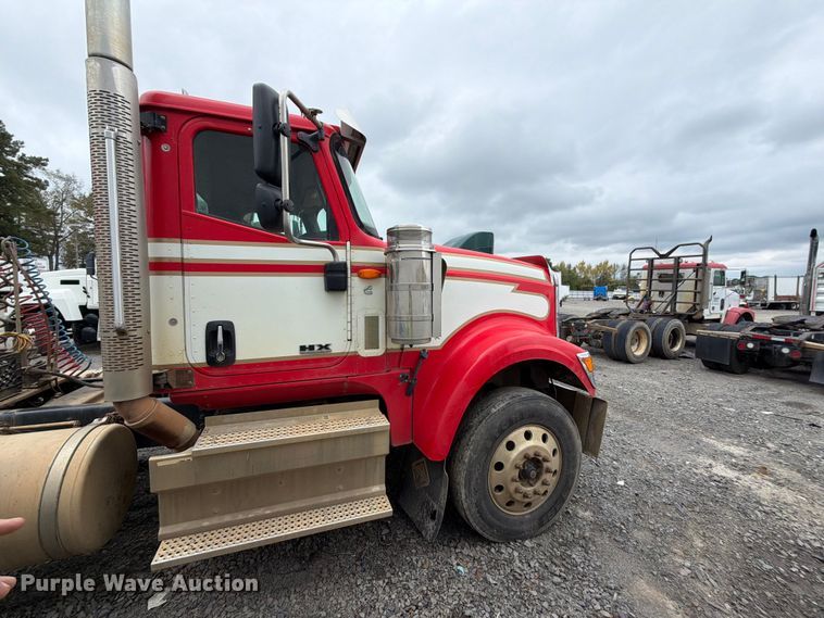 image for item YA4540 2020 International HX520 semi truck
