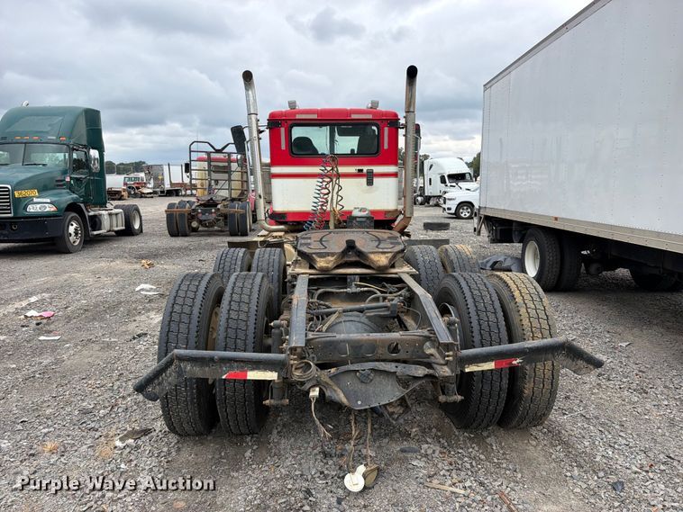 image for item YA4540 2020 International HX520 semi truck