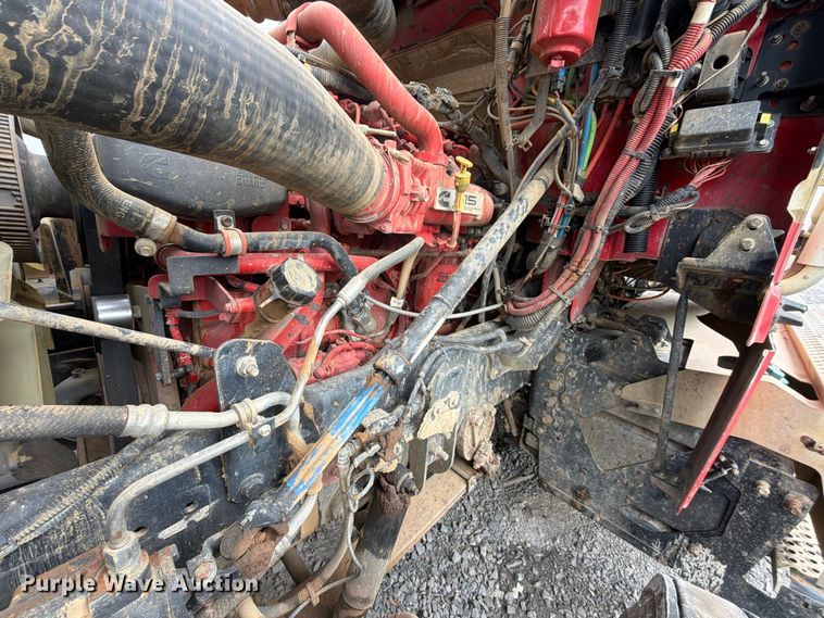 image for item YA4540 2020 International HX520 semi truck