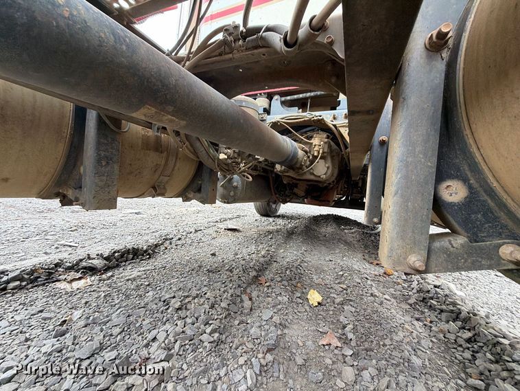 image for item YA4540 2020 International HX520 semi truck