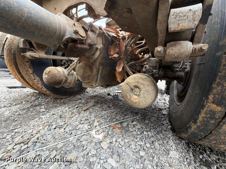image for item YA4540 2020 International HX520 semi truck