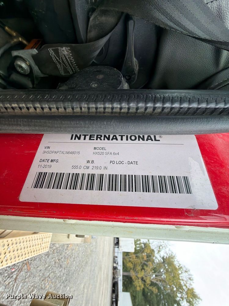 image for item YA4540 2020 International HX520 semi truck