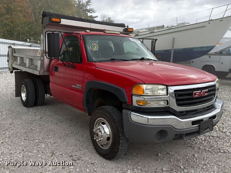 image for item YA4541 2007 GMC Sierra 3500 dump bed pickup truck