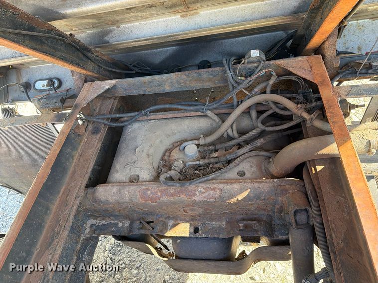 image for item YA4541 2007 GMC Sierra 3500 dump bed pickup truck