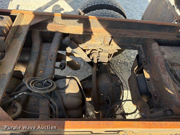 image for item YA4541 2007 GMC Sierra 3500 dump bed pickup truck