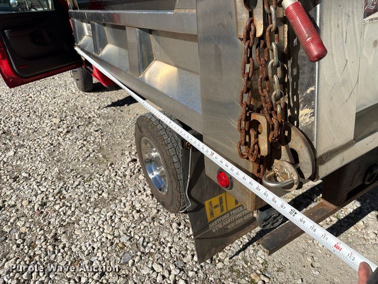 image for item YA4541 2007 GMC Sierra 3500 dump bed pickup truck