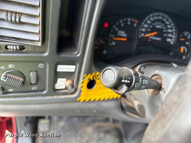 image for item YA4541 2007 GMC Sierra 3500 dump bed pickup truck