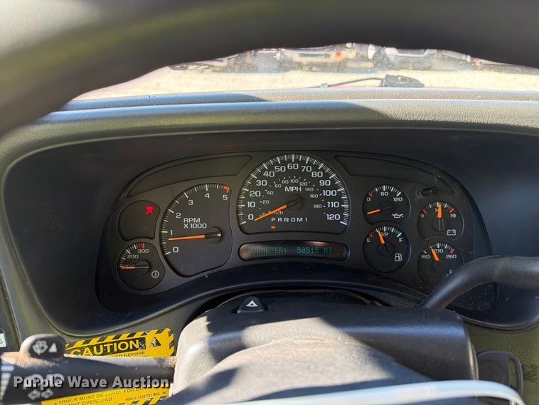 image for item YA4541 2007 GMC Sierra 3500 dump bed pickup truck
