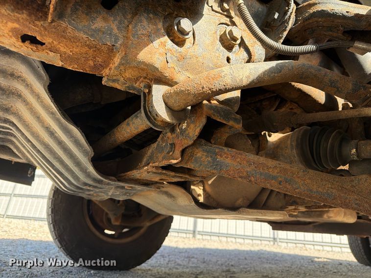 image for item YA4541 2007 GMC Sierra 3500 dump bed pickup truck