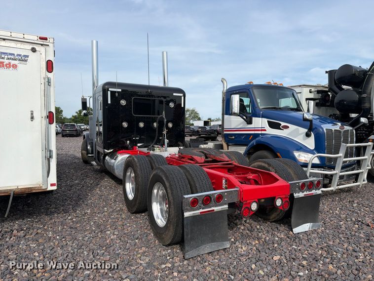 image for item YA4605 2023 Peterbilt 389 semi truck