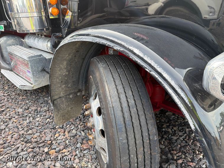 image for item YA4605 2023 Peterbilt 389 semi truck
