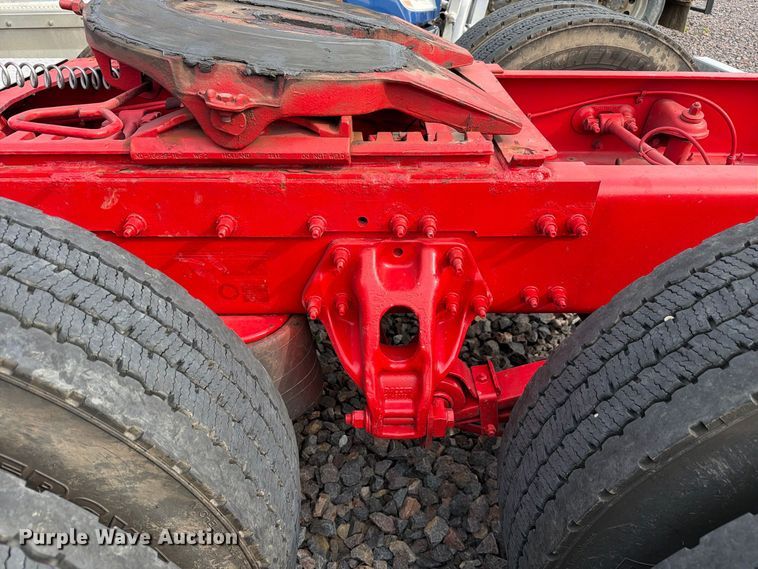 image for item YA4605 2023 Peterbilt 389 semi truck