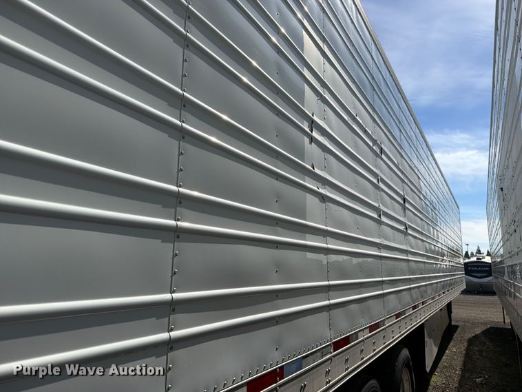 image for item YA4660 2025 Utility VS2RA refrigerated van trailer