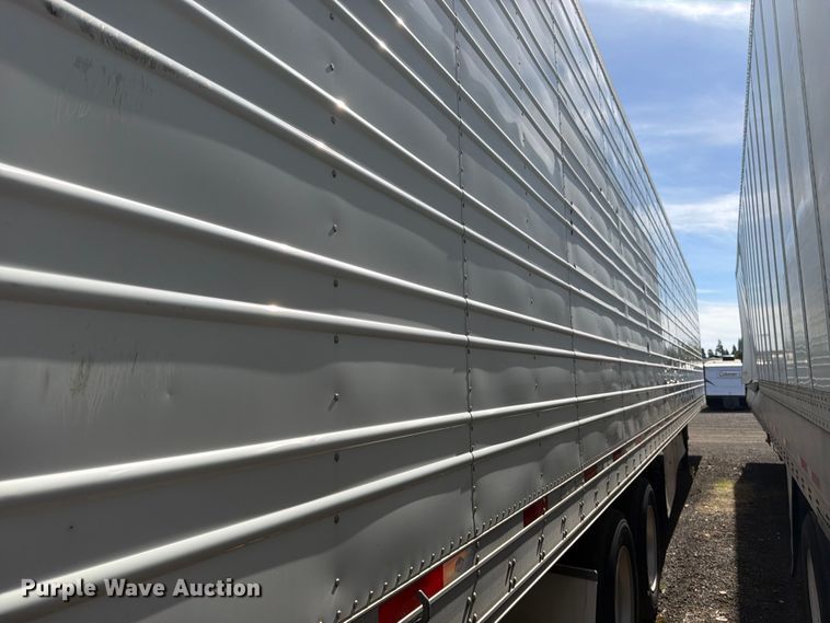image for item YA4661 2025 Utility VS2RA refrigerated van trailer