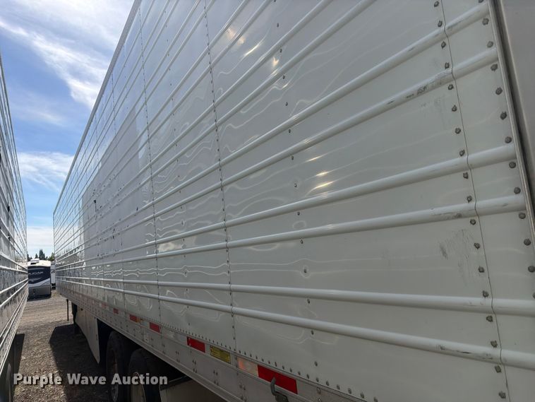 image for item YA4661 2025 Utility VS2RA refrigerated van trailer