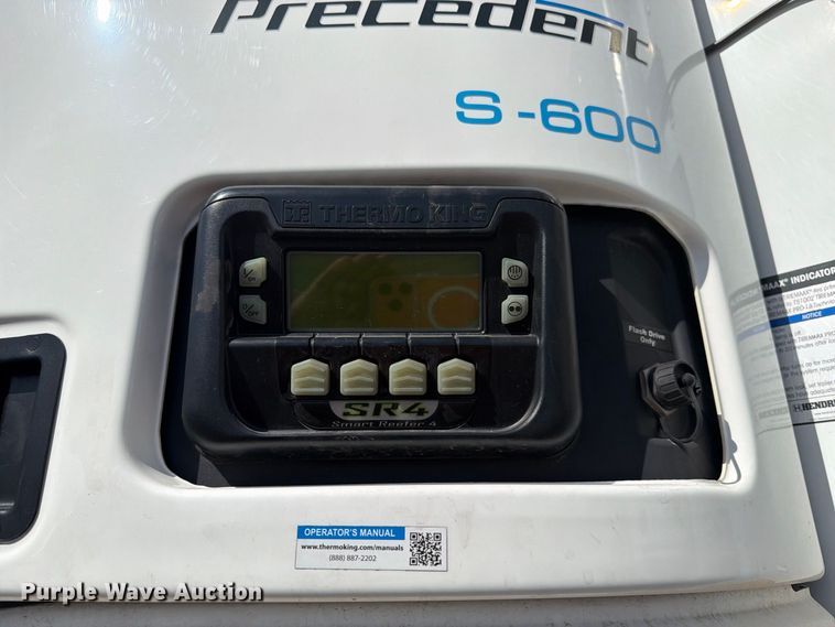 image for item YA4661 2025 Utility VS2RA refrigerated van trailer