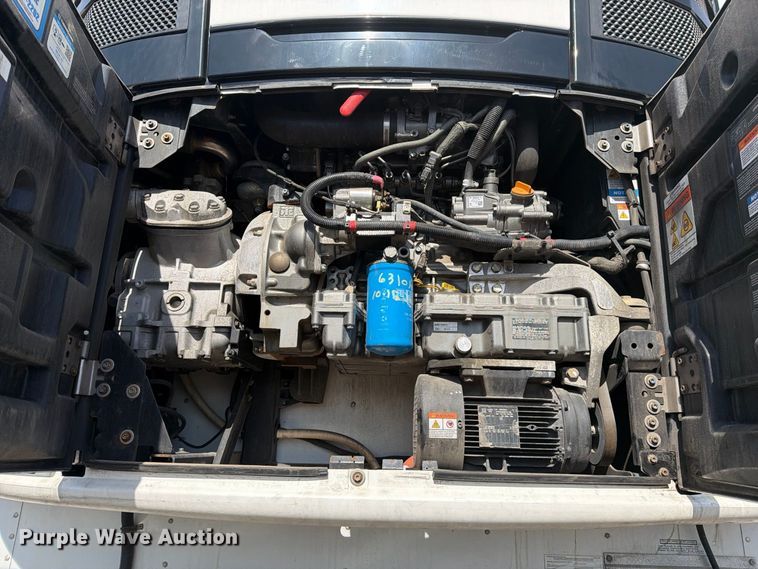image for item YA4661 2025 Utility VS2RA refrigerated van trailer
