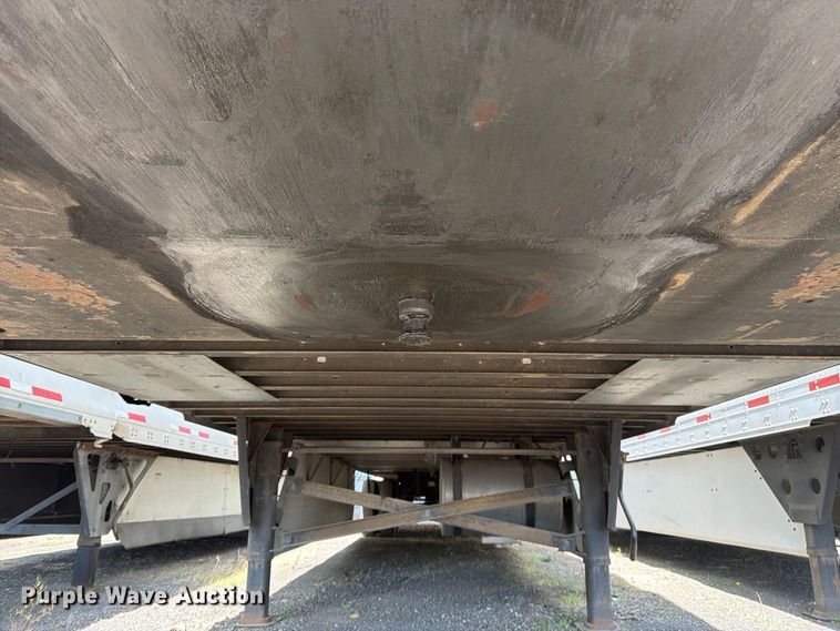 image for item YA4661 2025 Utility VS2RA refrigerated van trailer