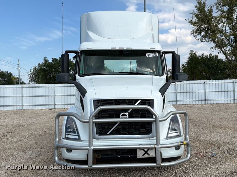 image for item YA4703 2024 Volvo VNR semi truck