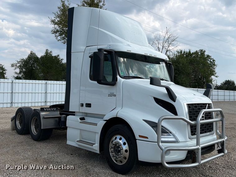image for item YA4703 2024 Volvo VNR semi truck