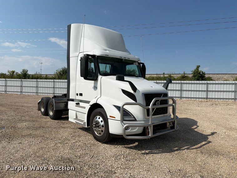 image for item YA4703 2024 Volvo VNR semi truck