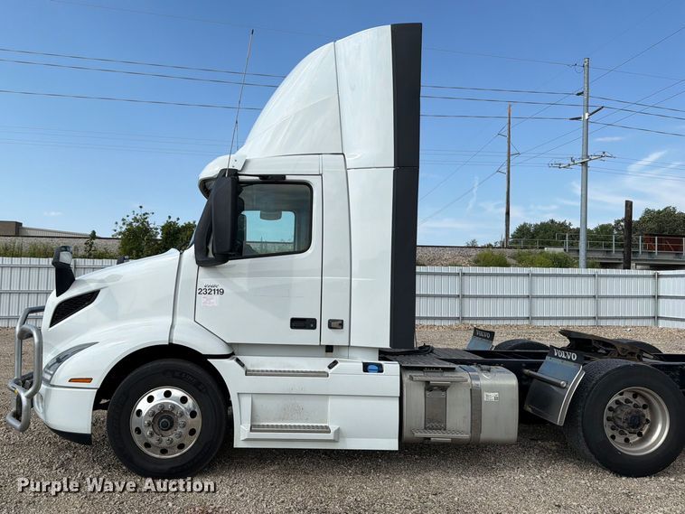 image for item YA4703 2024 Volvo VNR semi truck