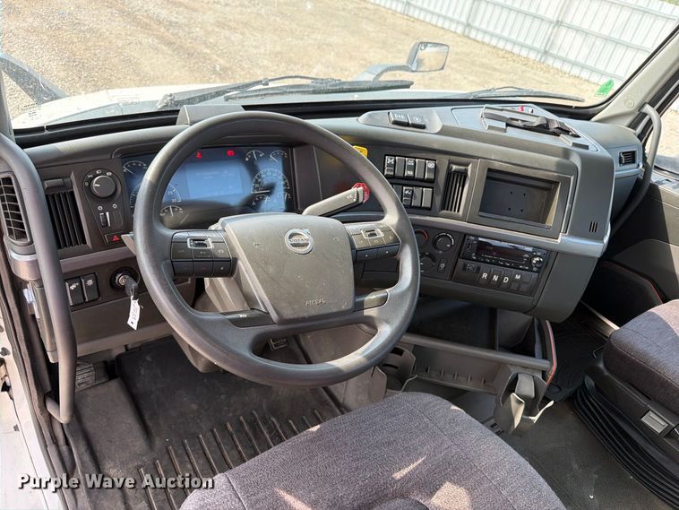 image for item YA4703 2024 Volvo VNR semi truck