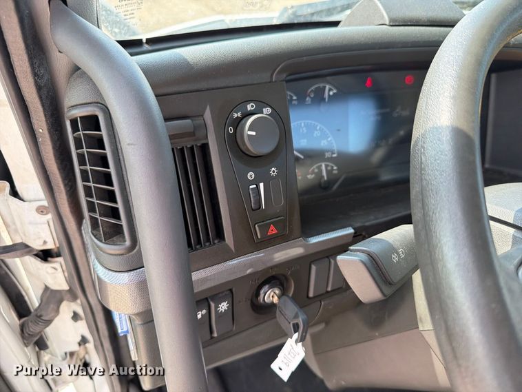 image for item YA4703 2024 Volvo VNR semi truck