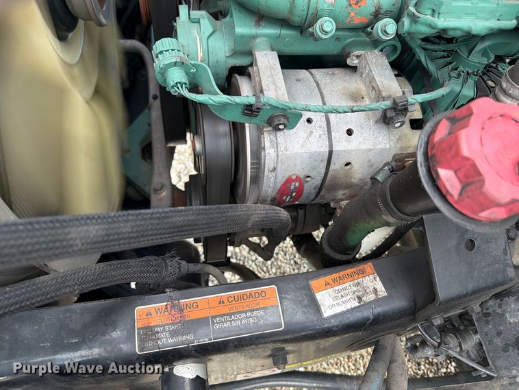 image for item YA4703 2024 Volvo VNR semi truck