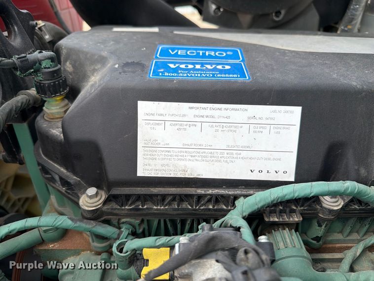 image for item YA4703 2024 Volvo VNR semi truck