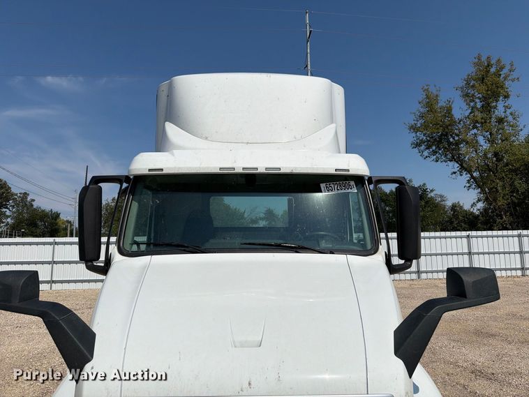 image for item YA4704 2024 Volvo VNR semi truck