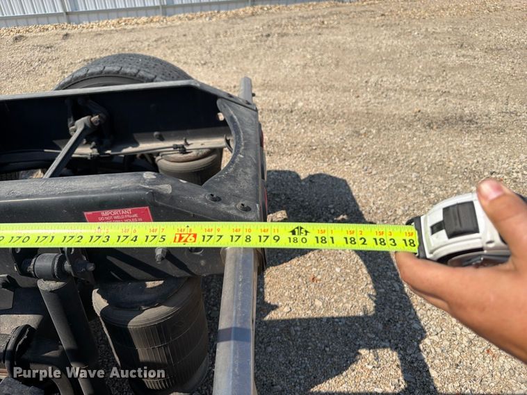 image for item YA4704 2024 Volvo VNR semi truck