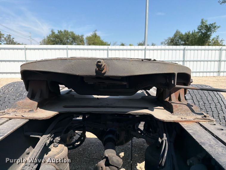 image for item YA4704 2024 Volvo VNR semi truck