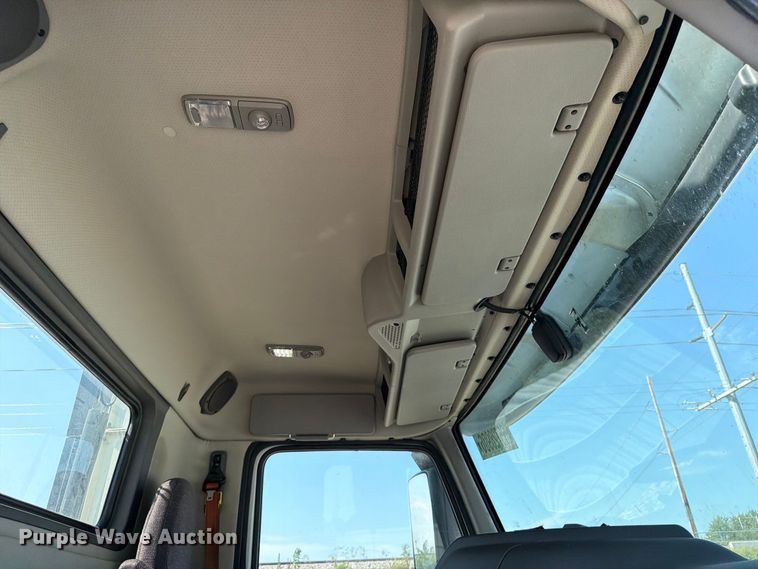 image for item YA4704 2024 Volvo VNR semi truck